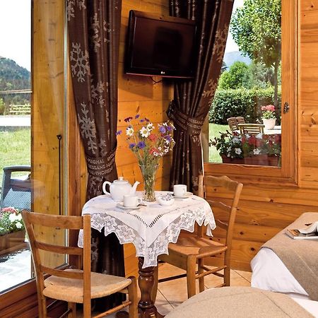 La Passerelle Chambre Au Calme Proche La Clusaz Et Grand Bornand 圣简德斯科特 外观 照片