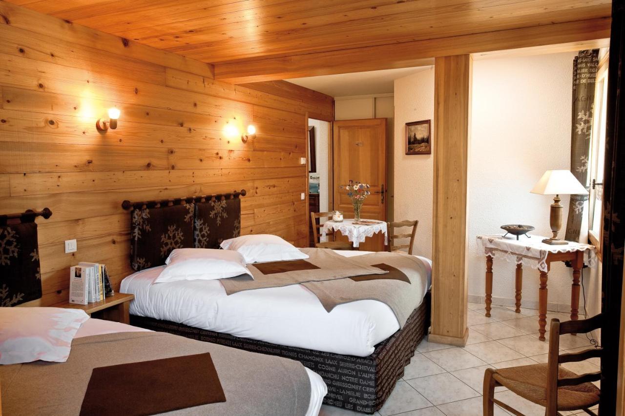 La Passerelle Chambre Au Calme Proche La Clusaz Et Grand Bornand 圣简德斯科特 外观 照片